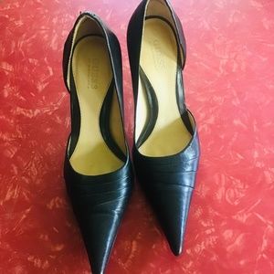 GUESS black leather stiletto pumps 4” heel pointy toe 6.5